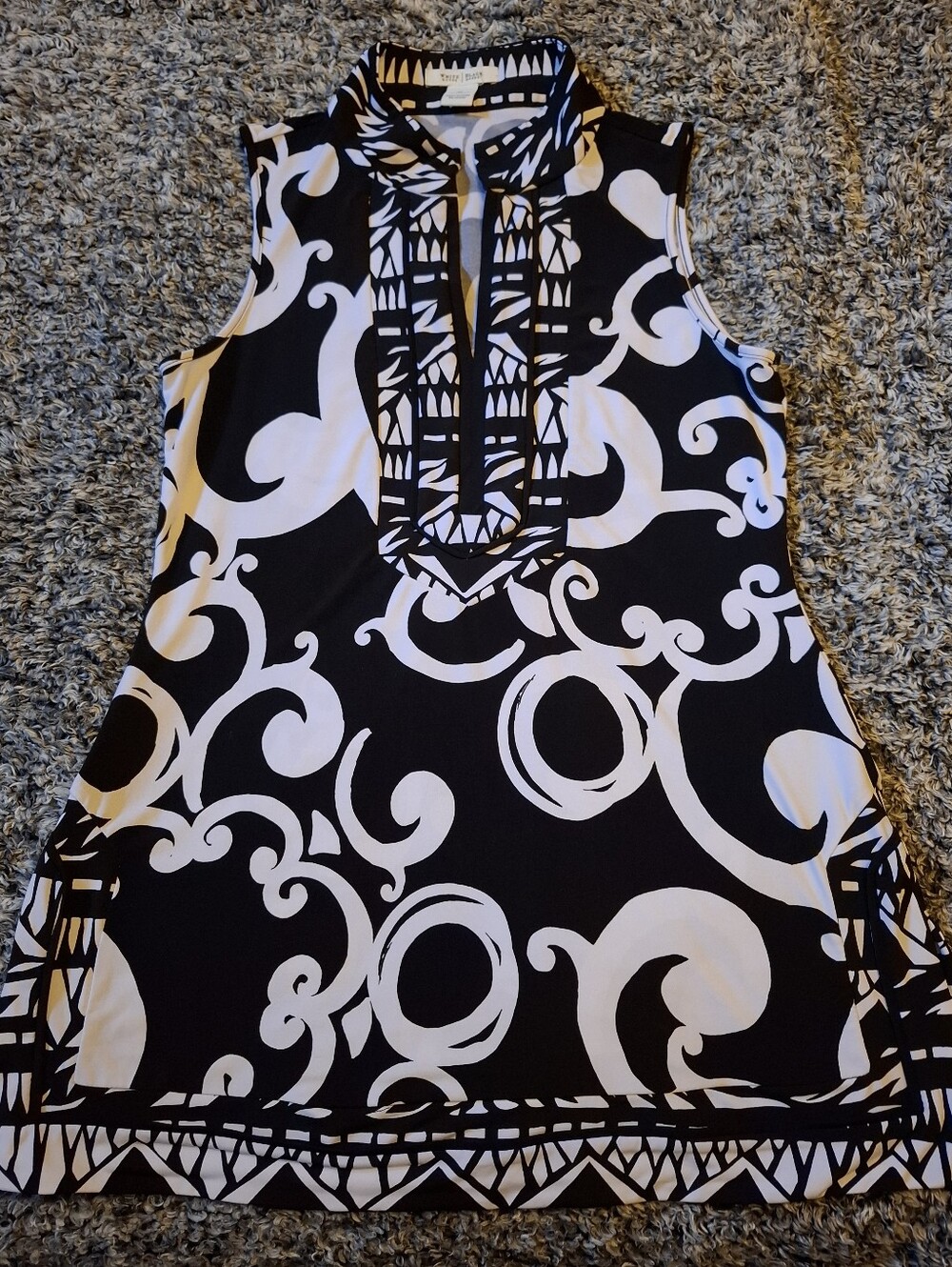 Black And White Tunic Top